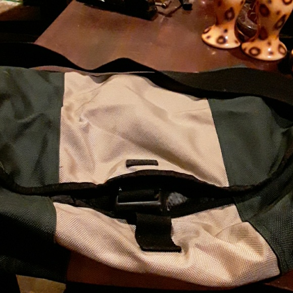 GAP Other - GAP CARRY ALL BAG.